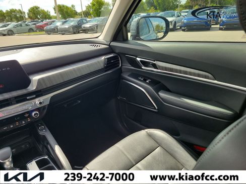 Certified 2024 Kia Telluride SX FWD image 18