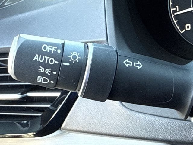 Used 2025 Acura RDX w/ Technology Package AWD/4WD image 21