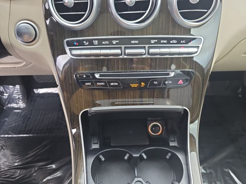 Certified 2018 Mercedes-Benz GLC 300 image 25