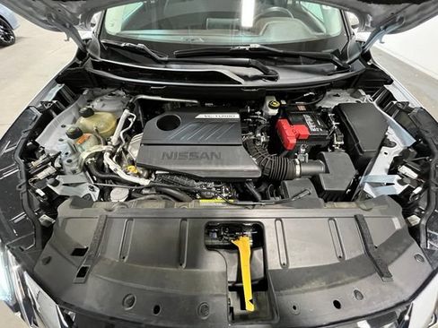 Used 2023 Nissan Rogue SV AWD/4WD image 27