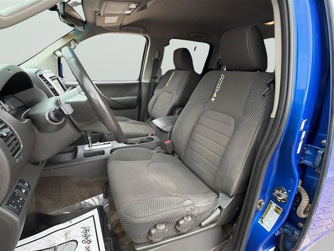 Used 2013 Nissan Frontier PRO-4X AWD/4WD image 28