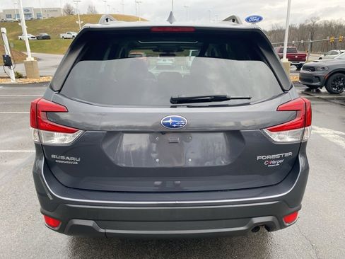 Used 2022 Subaru Forester Premium AWD/4WD image 4
