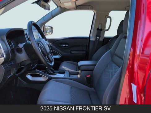Certified 2025 Nissan Frontier SV image 14