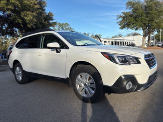Used 2019 Subaru Outback 2.5i Premium w/ Popular Package #2 video 1