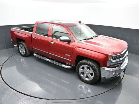 Used 2018 Chevrolet Silverado 1500 LTZ w/ Texas Edition image 35