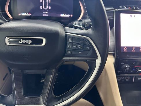 Used 2021 Jeep Grand Cherokee L Limited w/ Luxury Tech Group II AWD/4WD image 25