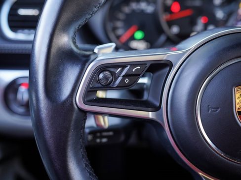 Used 2022 Porsche 718 Cayman image 25