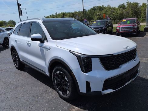 New 2026 Kia Sorento S FWD image 1