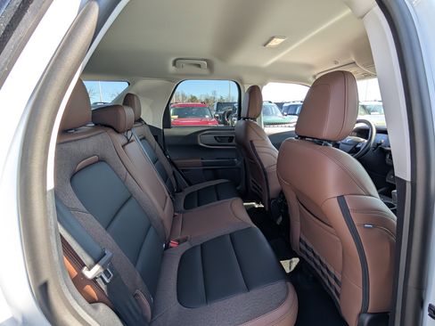 New 2026 Ford Bronco Sport Outer Banks w/ Outer Banks Tech Package+ image 8