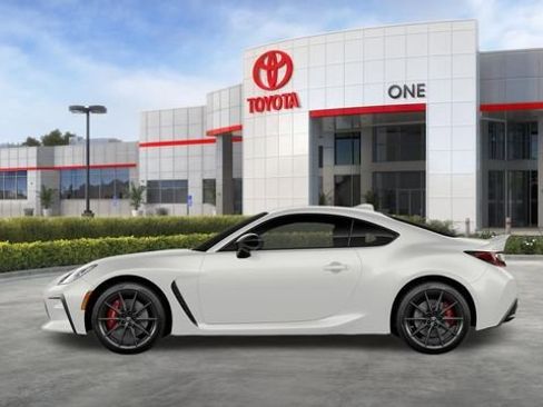 New 2026 Toyota GR86 Premium RWD image 7