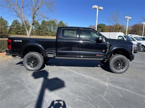 New 2026 Ford F250 Lariat w/ Black Appearance Package image 37
