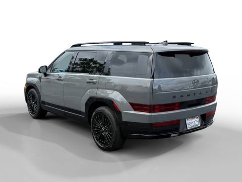 Used 2025 Hyundai Santa Fe Calligraphy image 3