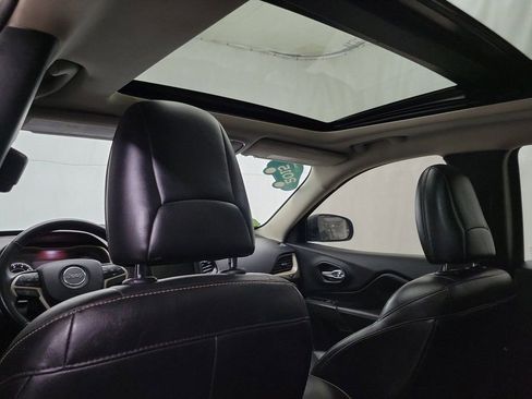 Used 2015 Jeep Cherokee Limited w/ Luxury Group image 11