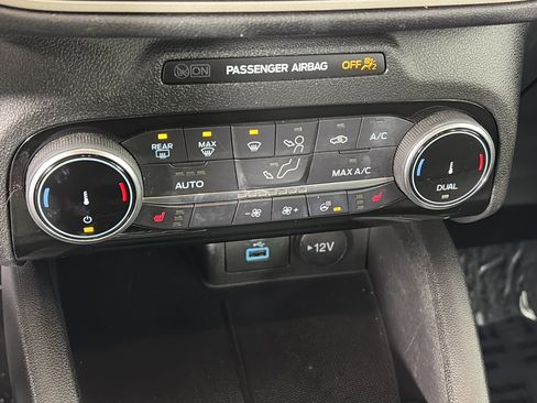 Used 2022 Ford Escape SE w/ Convenience Package image 23