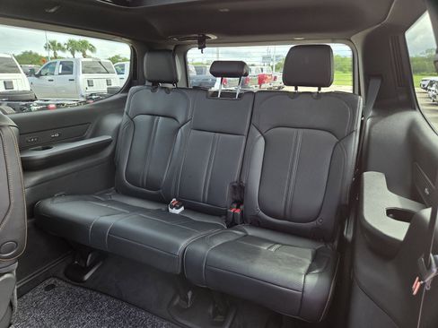 New 2026 Jeep Grand Wagoneer 4WD image 24