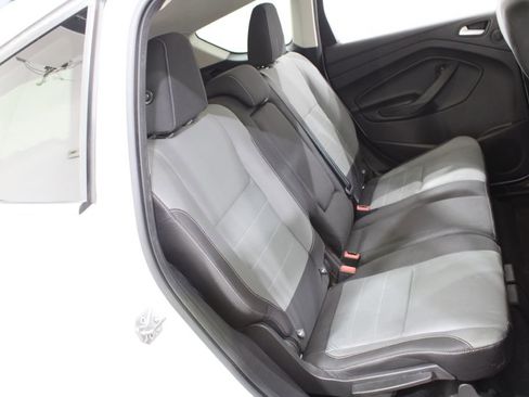 Used 2016 Ford Escape SE w/ Equipment Group 201A AWD/4WD image 19