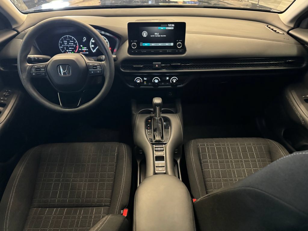 Used 2024 Honda HR-V LX image 11
