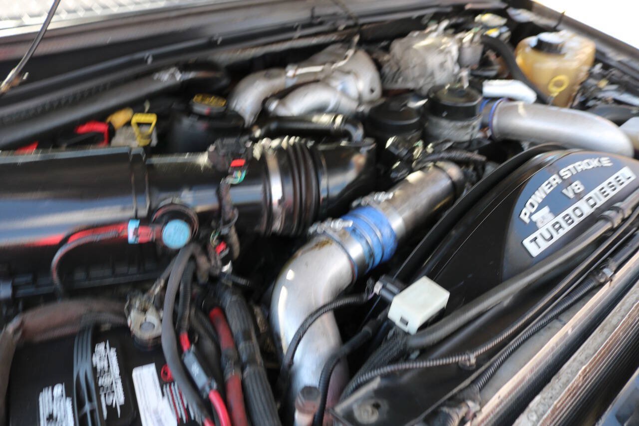 Used 2008 Ford F350 Lariat AWD/4WD image 16