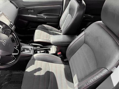 Used 2024 Mitsubishi Outlander Sport SE AWD/4WD image 10