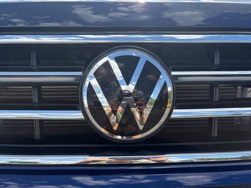 Used 2023 Volkswagen Tiguan SEL R-Line AWD/4WD image 23