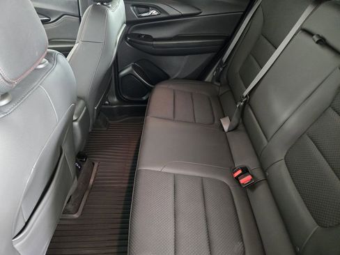 Used 2023 Chevrolet TrailBlazer RS w/ Sun and Liftgate Package FWD image 33