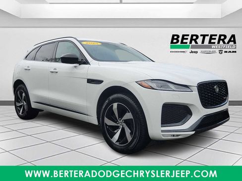 Used 2025 Jaguar F-PACE R-Dynamic S AWD/4WD image 1