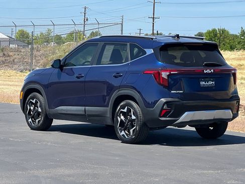 Used 2024 Kia Seltos EX AWD/4WD image 6
