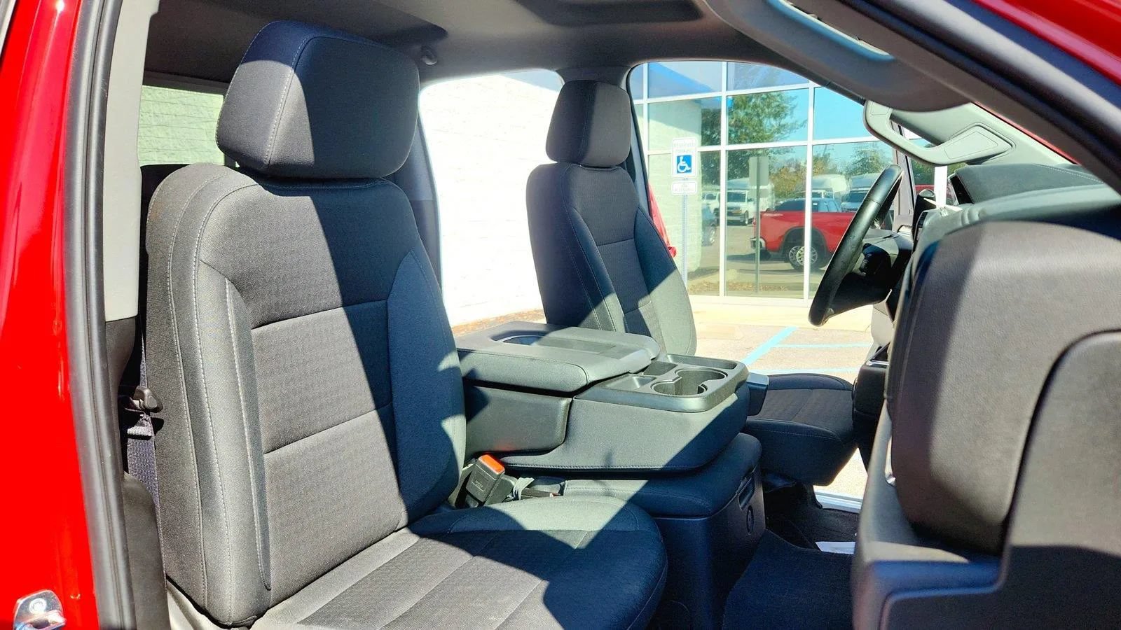 Used 2024 Chevrolet Silverado 2500 LT w/ Convenience Package AWD/4WD image 29