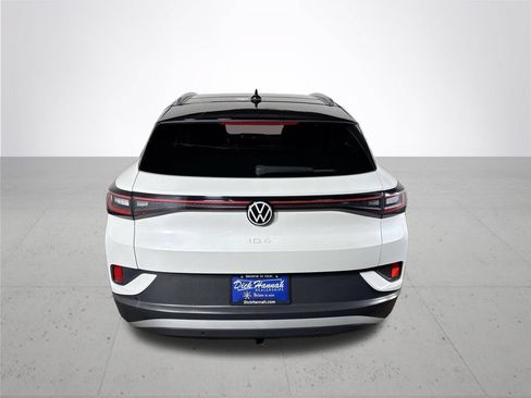 Used 2023 Volkswagen ID.4 Pro S Plus AWD/4WD image 7