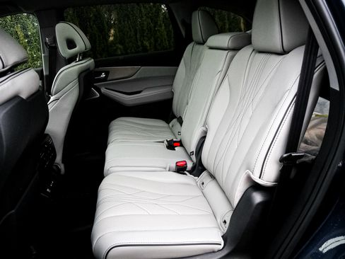 Used 2026 Acura MDX w/Advance Package image 8