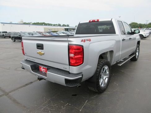 Certified 2019 Chevrolet Silverado 1500 Custom w/ Custom Convenience Package AWD/4WD image 6