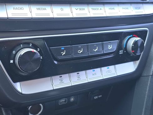 Used 2018 Hyundai Sonata SE FWD image 28