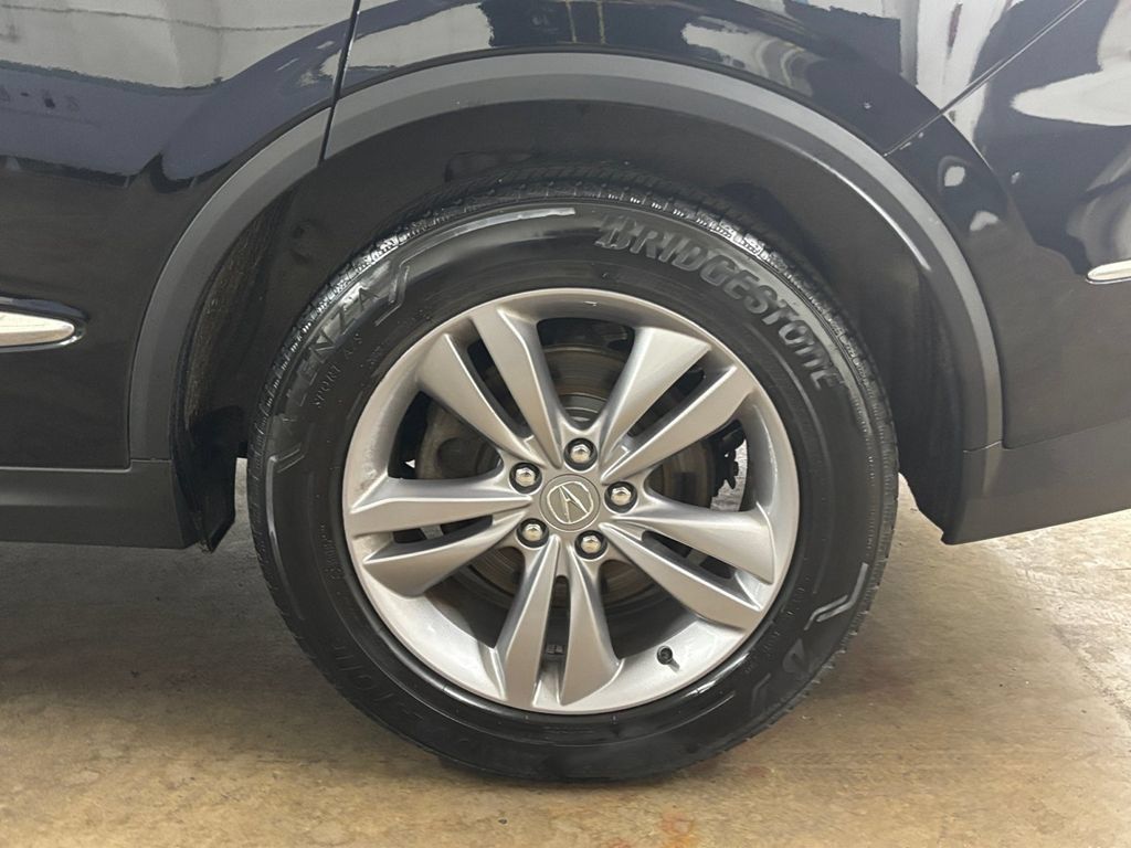 Certified 2024 Acura MDX SH-AWD image 37