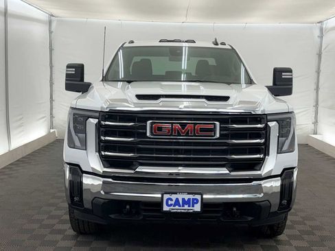 Used 2025 GMC Sierra 3500 SLE w/ SLE Value Package image 9
