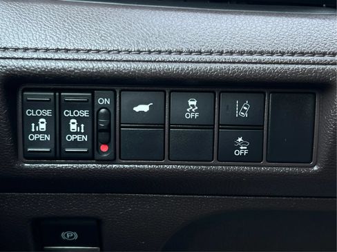 Used 2020 Honda Odyssey EX-L image 24