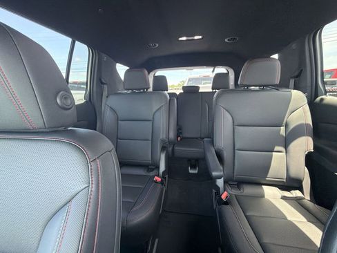 New 2026 Chevrolet Traverse Z71 w/ Enhanced Driving Package AWD/4WD image 28