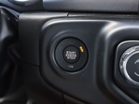 Used 2022 Jeep Gladiator Mojave image 19