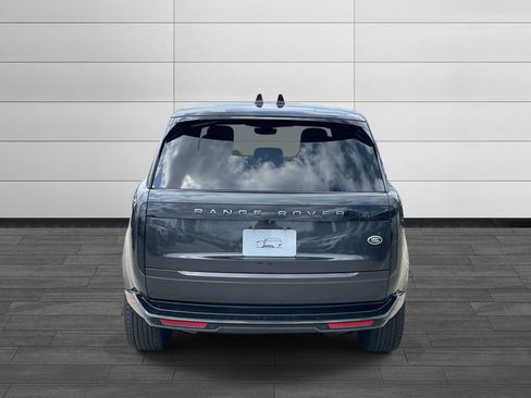 Used 2023 Land Rover Range Rover SE image 4
