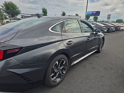 Used 2025 Hyundai Sonata SEL FWD image 3