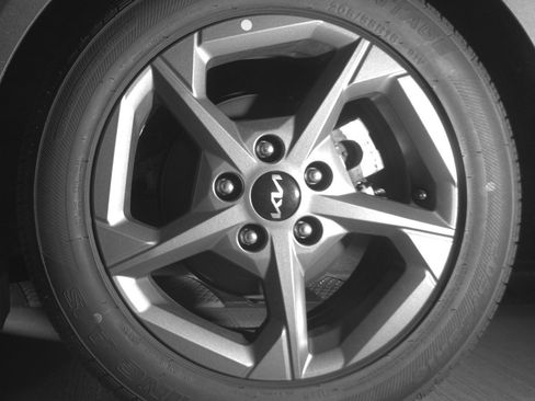 Used 2025 Kia K4 LXS image 14