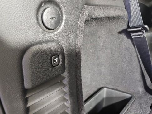 Certified 2024 Dodge Durango GT image 27