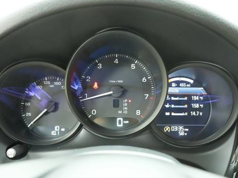 New 2026 Porsche Macan AWD/4WD image 14