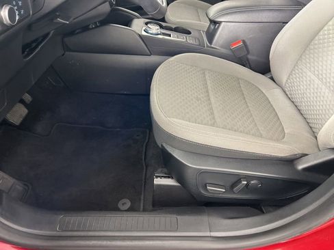 Used 2021 Ford Escape SE w/ Convenience Package AWD/4WD image 25