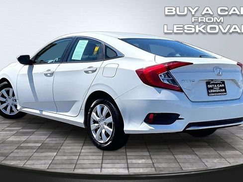Used 2019 Honda Civic LX image 2