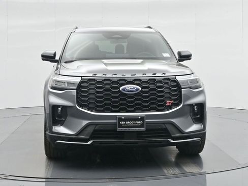 New 2025 Ford Explorer ST w/ Sun And Sound Package image 19