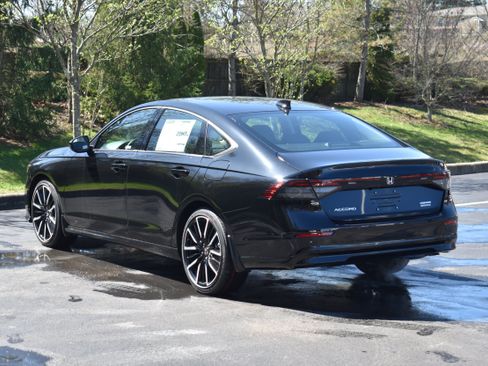 New 2026 Honda Accord Touring image 5