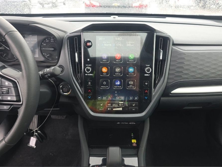 Used 2025 Subaru Forester Premium AWD/4WD image 15