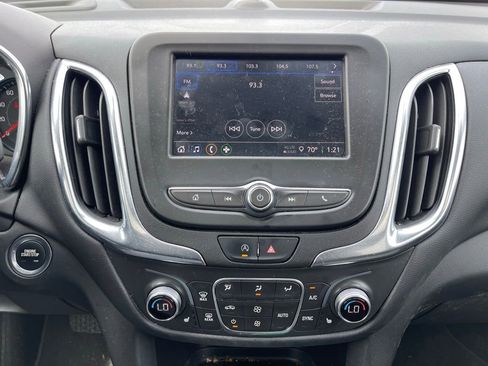 Used 2022 Chevrolet Equinox LT image 8