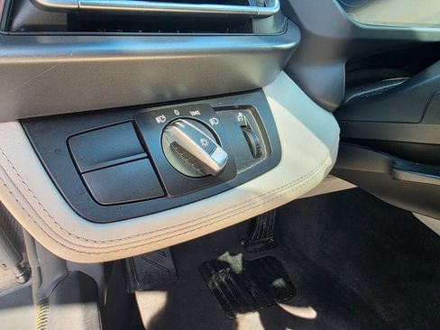 Used 2015 BMW i8 AWD/4WD image 14