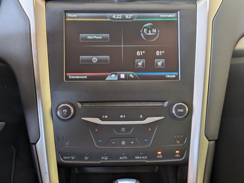 Used 2015 Ford Fusion Energi SE FWD image 22